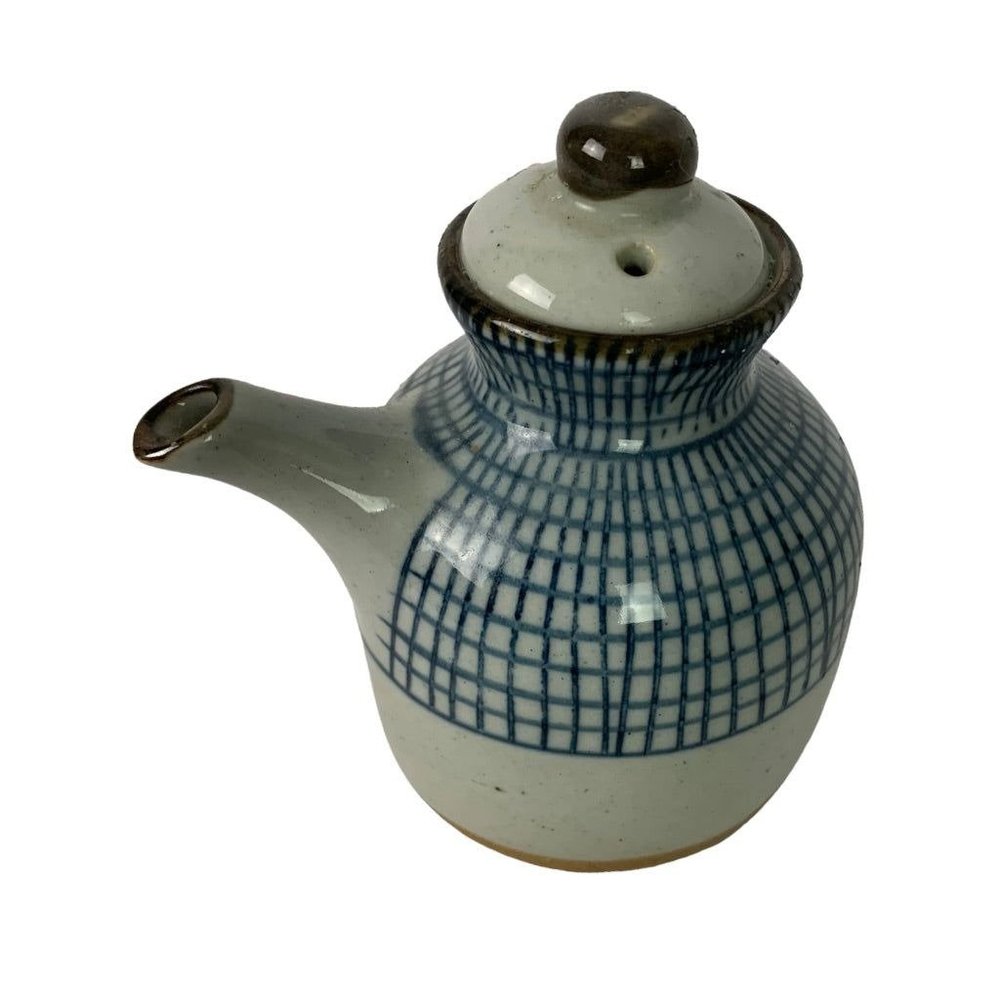 Lidded Soy Sauce Pot Pitcher Ceramic Gray Blue 4"h x 3.5" w